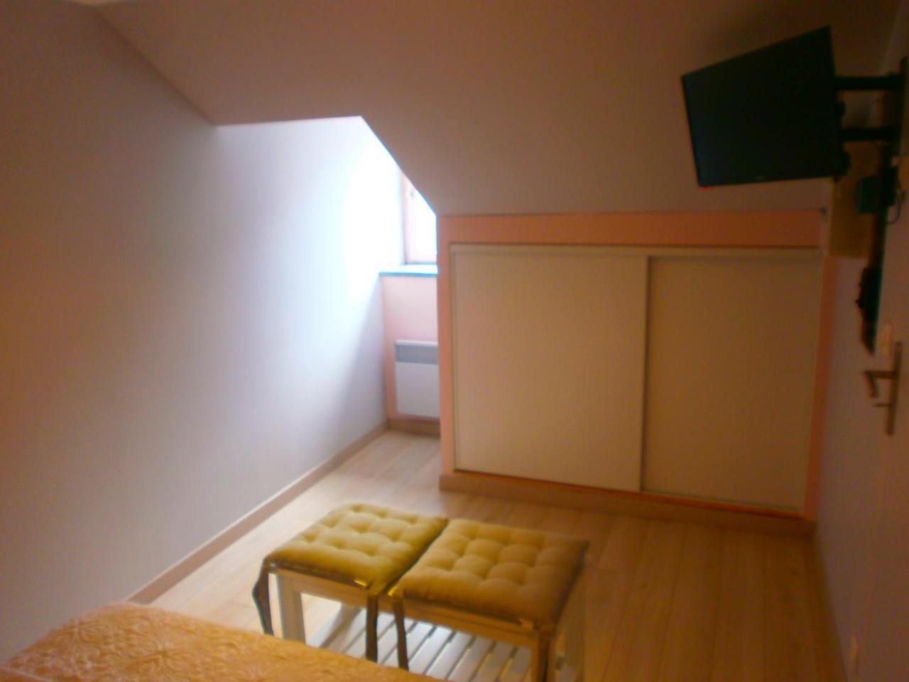 La Succursalle Honfleur Buitenkant foto
